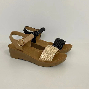 Suole della piattaforma per la produzione di scarpe sandali da donna con plateau e zeppa goffe - Product Image 4