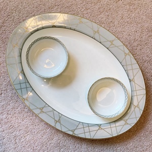 Wholesale 33pcs European Style Luxury Blue Pink Pattern Gold Inlay <b>Bone</b> <b>China</b> <b>Dinner</b> <b>Sets</b> and Porcelain Charger Plates Ceramic - Product Image 4