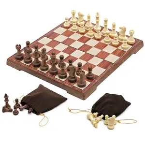 Manyetik tahta turnuva seyahat taşınabilir satranç seti yeni satranç katlanmış tahta uluslararası manyetik satranç oyunu oynarken hediye