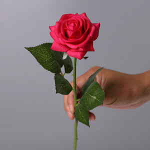 <span class=keywords><strong>Bouquet</strong></span> de <span class=keywords><strong>mariée</strong></span> en fleurs artificielles en velours de rose rouge de 43 cm/17 pouces, <span class=keywords><strong>d</strong></span>écoration de mariage à domicile, vente chaude populaire - Product Image 2
