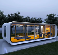 Capsule spatiale hôtelière pour hiverisation en montagne : maisonnette, maison conteneur, chambre d'hôtes pour station de ski et sites touristiques