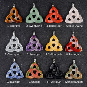 Liontin batu Obsidian Amethyst alami liontin pria wanita kualitas tinggi grosir desain simpul Irlandia segitiga berongga - Product Image 4