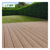 Plancher de terrasse en composite bois-plastique 3D à bords plats, 25 mm, en teck, pour extérieur, utilisé pour les piscines