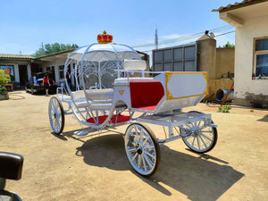 Chariot électrique en forme de citrouille avec sièges confortables, chariot de balade vintage pour parc d'attractions et activités de plein air - Product Image 1