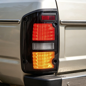 Luz Trasera LED para Nissan Patrol Y60 87-97, Lámpara Trasera con Luces LED de Circulación Diurna, Señal de Giro Secuencial, Piezas de Mejora para Automóviles - Product Image 3