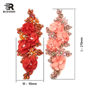 Appliques florales à coudre pour robe, patchs brodés faits main en strass, tissu à sequins, perles, pour sacs et corsages - Product Image 2
