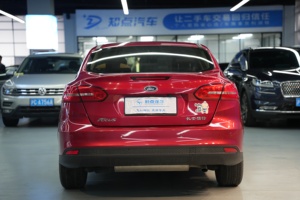 <span class=keywords><strong>Ford</strong></span> <span class=keywords><strong>Focus</strong></span> Sedan 2016 1.6L DCT Trend 4 Porte Trazione Anteriore Automatica Guida a Sinistra Benzina 125 CV Auto Usata - Product Image 5