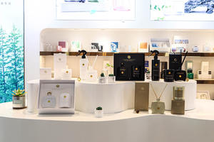 Ensemble cadeau d'aromathérapie à 3 pièces très vendu, bougie parfumée, diffuseur de roseaux, vaporisateur d'ambiance, parfum longue durée pour la décoration de la <span class=keywords><strong>maison</strong></span> - Product Image 6