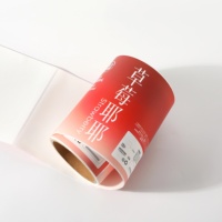 Aangepaste Witte Letter Logo Pvc Label Voor Heldere Vruchtensap Drank Glazen Pot Flessen Waterdichte Verpakking Etiketten