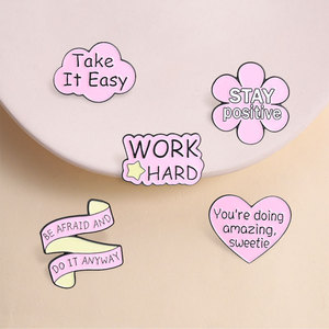 Al por mayor, en stock, personalizado, pin de solapa de esmalte suave con citas inspiradoras, insignia de broche con letras motivacionales lindas sobre salud mental para bolso - Product Image 5