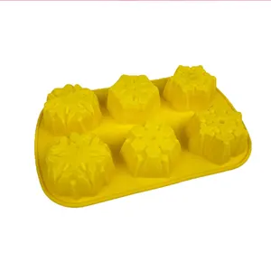 bakeware cake molds baking trays 6 cavity easy clean cute design Various snowflake shape silicone mold cake for Pastry baking