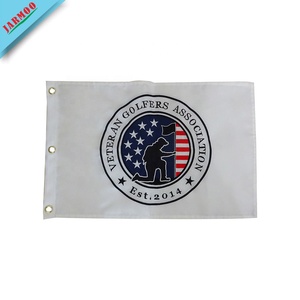 Drapeaux de mini-golf personnalisés vierges et colorés pour améliorer l'expérience sur le terrain de golf - Product Image 2