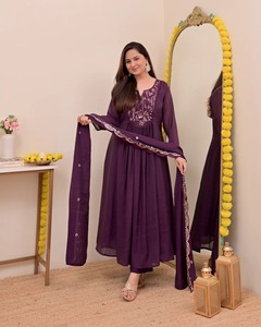 Premium Quality Ethnic Party Wear Collection <b>Womens</b> Chanderi Silk <b>Kurta</b> Pant with Dupatta Set <b>Womens</b> Traditional Wear - Product Image 4