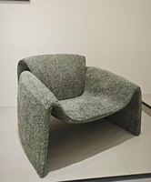 Fauteuil lounge moderne en velours, design contemporain, dossier solide, assise moelleuse, mobilier de salon, salle à manger, couleur gris, hôtel, école, extérieur