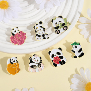 เข็มกลัดแฟชั่นรูปม้าแพนด้ายักษ์สไตล์จีน - Product Image 4