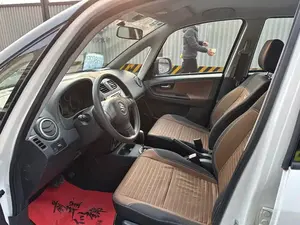 Auto Usado 2013 2014 2015 Changan Suzuki SX4 Comfort Cool <span class=keywords><strong>Play</strong></span> <span class=keywords><strong>5</strong></span> Puertas <span class=keywords><strong>5</strong></span> Plazas Hatchback Euro VI Gasolina Automático - Product Image 2