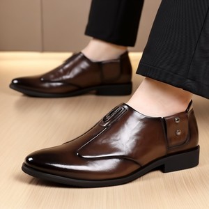 Zapatos de Vestir de Cuero de Grano Entero para Hombre, Estilo Inglés, Punta Puntiaguda, Suela Blanda, de Una Pieza, Versátiles, Formales y de Negocios, Nuevo Estilo 2026 - Product Image 3