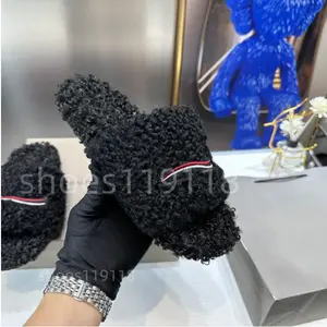 Chaussons plats en fourrure pour femmes, de luxe, de qualité supérieure, personnalisés, chaussures de créateur de luxe, chaussons originaux BB Fashion pour hommes - Product Image 6