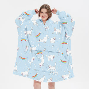 Chine usine unisexe surdimensionné sherpa couverture à capuche personnaliser impression confortable chaud extérieur à capuche couverture pour hommes - Product Image 2