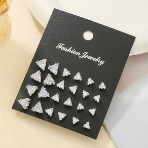 Boucles d'oreilles clous géométriques en forme de cœur et de triangle, incrustées de zircon, pour soirée, ensemble de bijoux fantaisie - Product Image 2