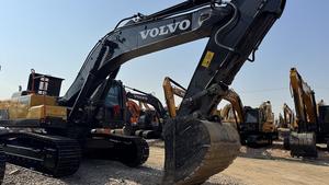 Excavatrice sur chenilles Volvo EC360 d'occasion, 36 tonnes, grande capacité, assurance qualité, haute performance, prête à être expédiée - Product Image 4