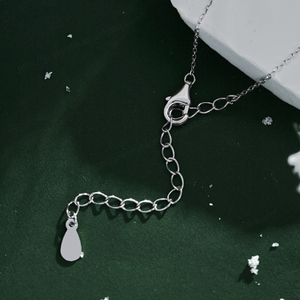 S925 Sterling Silver Plaqué Or AAAAA Zircon Conception Originale Simple Pendentif Collier Cloche De Noël Mariages Fiançailles - Product Image 4