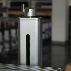 20W 30W 50W mini Kim Loại sợi <span class=keywords><strong>Laser</strong></span> dòng khắc đánh dấu máy/công nghiệp số <span class=keywords><strong>serial</strong></span> in logo máy - Product Image 4