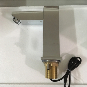 HY-157D ก๊อกน้ำอัตโนมัติอัจฉริยะดีไซน์ร่วมสมัยแบบไม่สัมผัสไม่ต้องสัมผัสสำหรับห้องน้ำและห้องครัว - Product Image 5