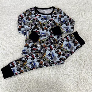 Set Casual Personalizzato a Maniche Lunghe per Bambini, Completo in Bambù a 2 Pezzi - Leggero e Delicato sulla Pelle, Sicuro per i Più Piccoli - Product Image 3