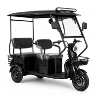 Tricycle électrique SumEV 3 places pour navette de resort, 60V 800W, avec auvent solaire, rideau de pluie et ventilateur, pour le transport des clients d'hôtels insulaires tropicaux