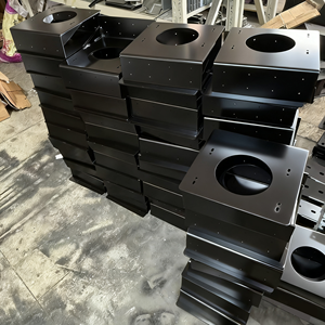 Découpe laser de tôles d'acier galvanisé et de tôles métalliques thermolaquées pour la fabrication de supports et de boîtiers métalliques - Product Image 3