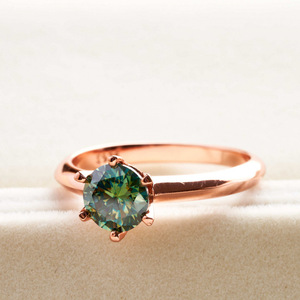 แหวนแต่งงานเพชรเม็ดเดี่ยวทรงกลมคลาสสิก เงินแท้ 925 ชุบทองคำขาว ประดับมอสซาไนต์สีน้ำเงินเขียว 0.5 กะรัต ถึง 5 กะรัต ระดับความสะอาด VVS พร้อมใบรับรอง GRA - Product Image 4