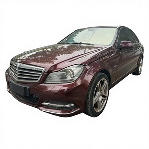 <span class=keywords><strong>Mercedes</strong></span>-Benz C 200 CGI Fashion Edition 2011 (Usata) - Berlina di Lusso di Alta Qualità, Ideale per Affari Globali <span class=keywords><strong>e</strong></span> Pendolarismo Quotidiano - Product Image 1