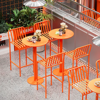 Ensemble table haute ronde et chaises d'extérieur en fer forgé, design créatif pour cour, café, salon de thé, loisirs, balcon en plein air