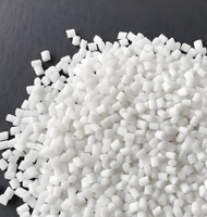 Granulés de plastique HIPS vierges PS8265, résine de polystyrène à haute résistance aux chocs, granulés HIPS pour les revêtements de réfrigérateurs, les bacs à crème glacée