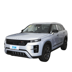 2024 Hot Che-ry Tiggo 7 Voiture à essence à entraînement avant haute performance Voiture SUV compacte 5 places - Product Image 1