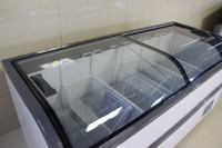 Réfrigérateur de vitrine commercial de haute qualité pour supermarché, pratique, îlot réfrigérant, congélateur, réfrigérateur horizontal