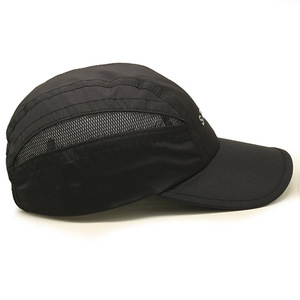 Cappellino Sportivo da <span class=keywords><strong>Uomo</strong></span> a 5 Pannelli in Rete, Personalizzabile <span class=keywords><strong>con</strong></span> Logo, <span class=keywords><strong>Nero</strong></span>, Asciugatura Rapida, Traspirante, 100% Poliestere, per Corsa e Attività Sportive - Product Image 5