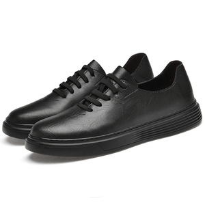 Zapatos de Cuero Formales y Casuales para Negocios 2026 |   Zapatillas de estilo británico y coreano |   Zapatos de Hombre Transpirables a la Moda - Product Image 5