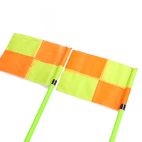 Ensemble de drapeaux d'angle de football portables avec base à pointe à ressort pour l'entraînement sportif de football pour marquer les terrains