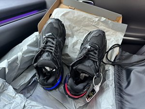 Zapatillas Deportivas Runner Led Negras de Poliuretano y Fibra de Poliéster, Zapatillas Casuales de Alta Calidad, Transpirables, para Caminar y Correr - Product Image 3