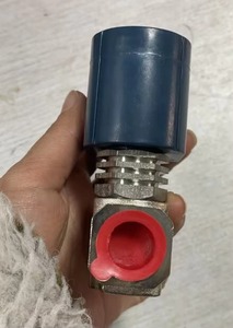 Électrovanne industrielle à vis en laiton pour contrôle de débit, 1/2 pouce, 220 V CA, haute température, pour table en fer - Product Image 4