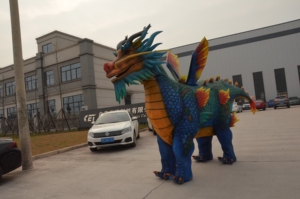 Costume de performance Kirin Duo personnalisable, modèle animatronique de dinosaure <span class=keywords><strong>volant</strong></span>, modèle de dragon réaliste fait à la main - Product Image 4