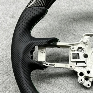 Volant en cuir et fibre de carbone véritable, livraison directe d'usine, pour Ford <span class=keywords><strong>Mustang</strong></span> <span class=keywords><strong>GT</strong></span>, accessoires de voiture - Product Image 2