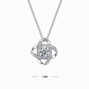 Collier pendentif en forme de trèfle en moissanite plaqué argent, chaîne claviculaire, zircon scintillant, ensemble de bijoux pour femmes, vente chaude, nouveauté - Product Image 4