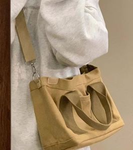 Sac fourre-tout en toile pour femmes, sac de courses réutilisable en coton 12OZ avec poche pour les voyages quotidiens - Product Image 4