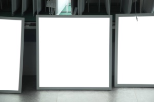 แผงไฟ <span class=keywords><strong>LED</strong></span> แบบมีไฟส่องหลังขนาด 595*595*32 มม. |   UGR19, ตัวเลือกหลายระดับความสว่าง, ได้รับการรับรองมาตรฐาน CE CB RoHS - Product Image 5