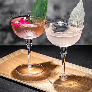 Tùy Chỉnh Trong Suốt Gân Martini Glass Coupe Cup Sọc Nước Trái Cây Ly Trang Trí Cocktail Rượu Sâm Banh Martini Kính Thanh - Product Image 2