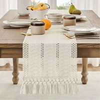 Chemin de table haut de gamme brodé en forme de cœur pour la Saint-Valentin, idéal pour les mariages, la décoration intérieure, les dîners en famille et les fêtes