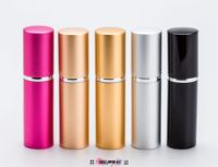 Pompe pulvérisatrice de parfum en aluminium haute performance, gravure disponible, couleur personnalisée, ODM/OEM disponible, format voyage